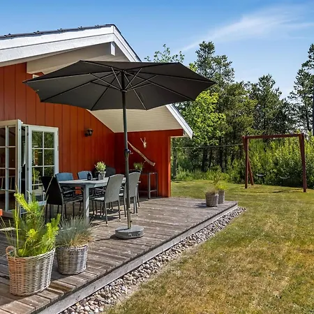 Andon - 2-7km From The Sea By Interhome *