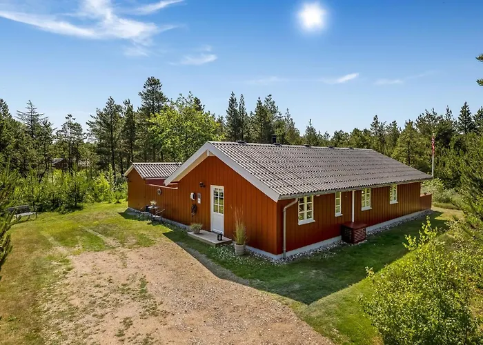 Andon - 2-7km From The Sea By Interhome